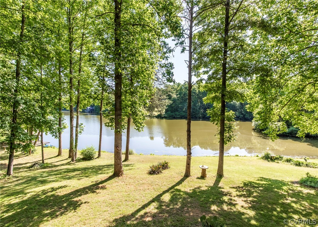 2742 Red Lane Road Powhatan, VA 23139 - Photo 3 of 45 Gallery Image 3