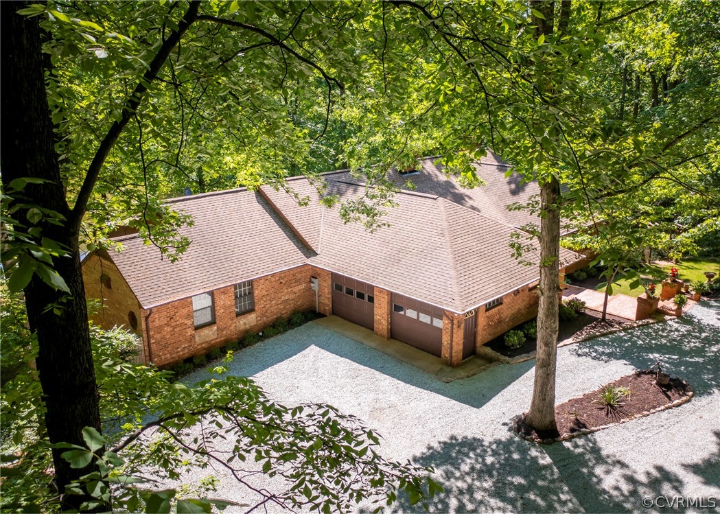 2742 Red Lane Road Powhatan, VA 23139 - Photo 8 of 45 Gallery Image 8