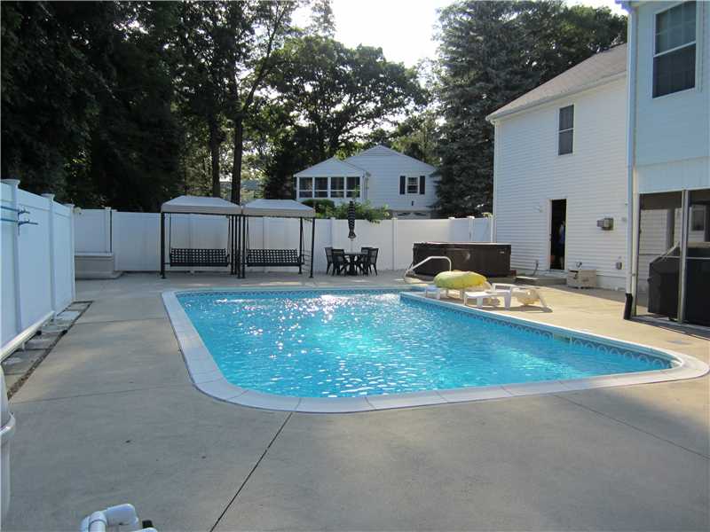 160 Hilltop Road Cumberland, RI 02864 - Photo 13 of 14 Other.
