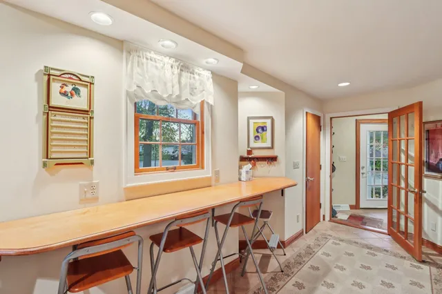 $349,500 | 1001 Edgewater Road, Fort Atkinson, WI 53538