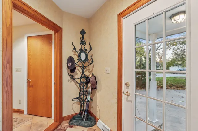 $349,500 | 1001 Edgewater Road, Fort Atkinson, WI 53538