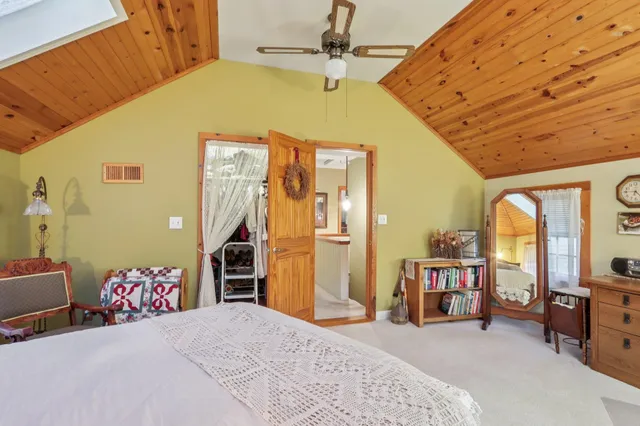 $349,500 | 1001 Edgewater Road, Fort Atkinson, WI 53538