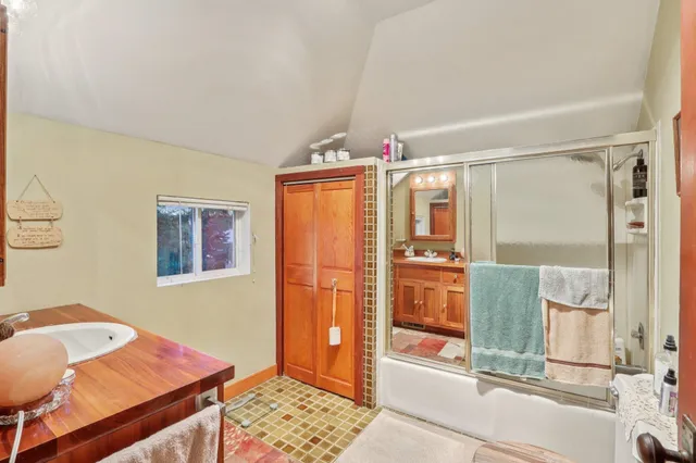 $349,500 | 1001 Edgewater Road, Fort Atkinson, WI 53538