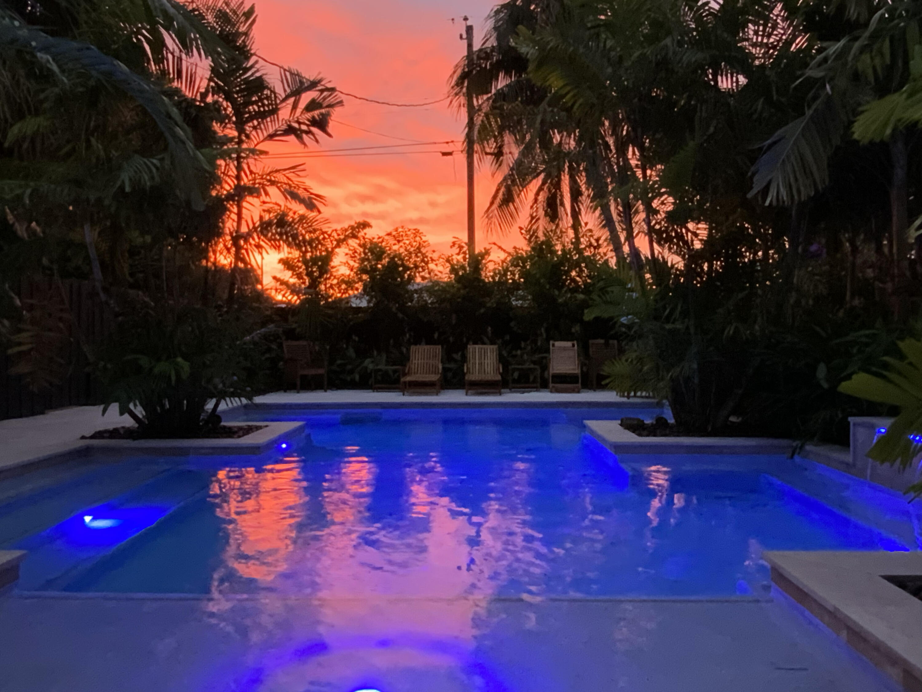 634 Southeast 3rd Avenue Delray Beach, FL 33483 - Photo 1 of 38 sunset yard 2