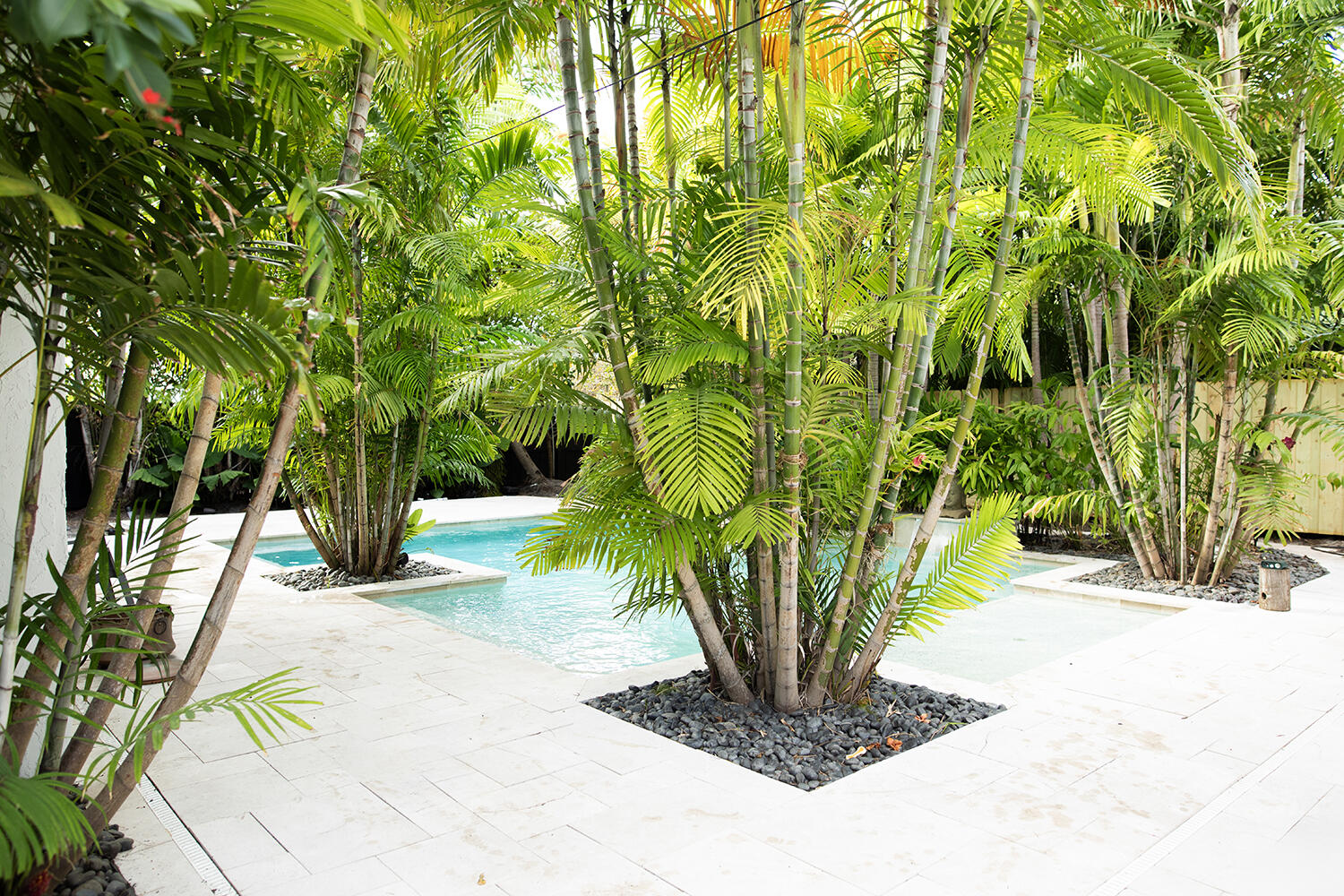 634 Southeast 3rd Avenue Delray Beach, FL 33483 - Photo 29 of 38 Pool