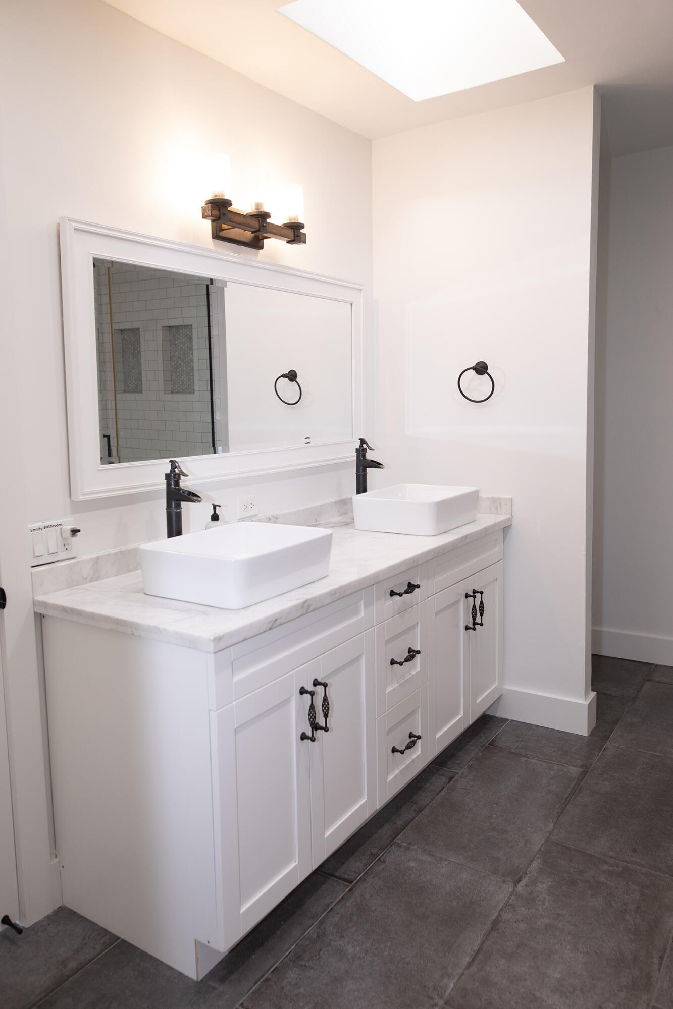 634 Southeast 3rd Avenue Delray Beach, FL 33483 - Photo 8 of 38 master bath 2