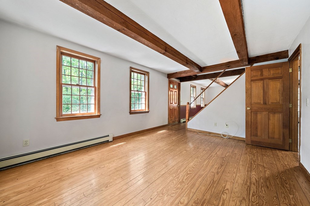 102 Quaker Meetinghouse Road Sandwich, MA 02537 - Photo 13 of 30 Gallery Image 13