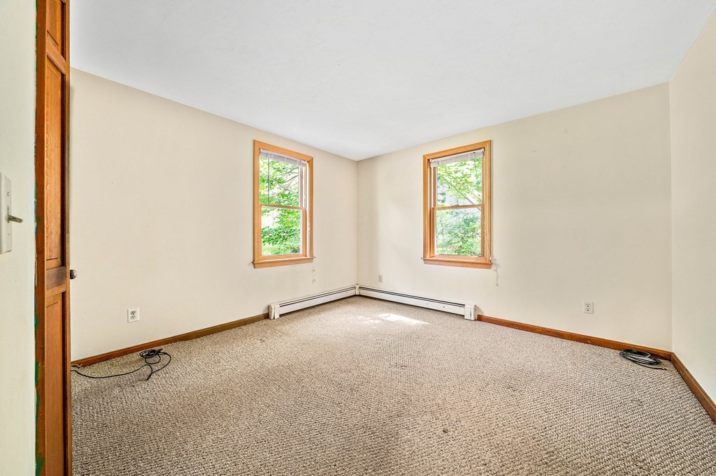 102 Quaker Meetinghouse Road Sandwich, MA 02537 - Photo 14 of 30 Gallery Image 14