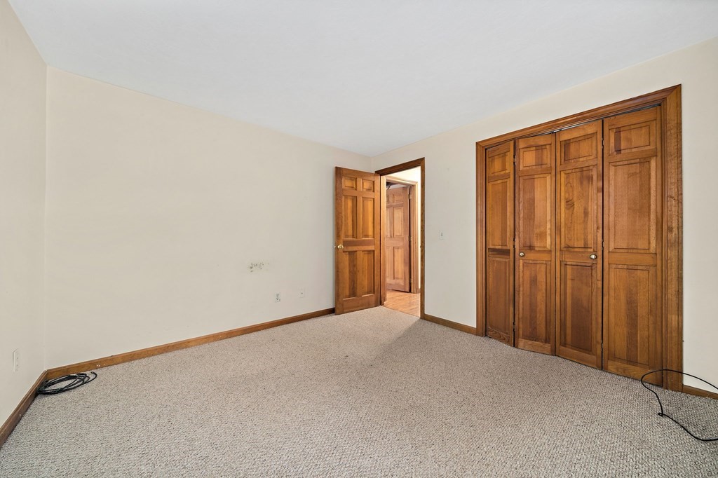 102 Quaker Meetinghouse Road Sandwich, MA 02537 - Photo 15 of 30 Gallery Image 15