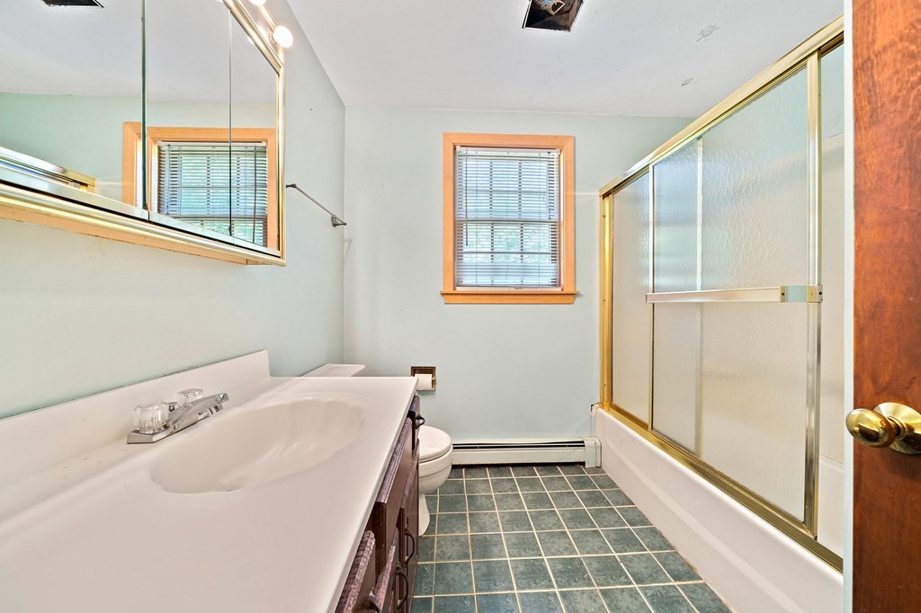 102 Quaker Meetinghouse Road Sandwich, MA 02537 - Photo 21 of 30 Gallery Image 21