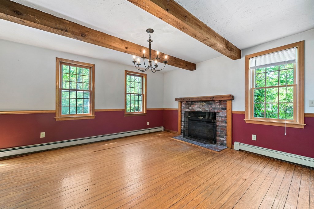 102 Quaker Meetinghouse Road Sandwich, MA 02537 - Photo 9 of 30 Gallery Image 9