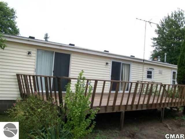 4479 West Shepherd Road St. Louis, MI 48880 - Photo 2 of 14 1769345-1.JPG