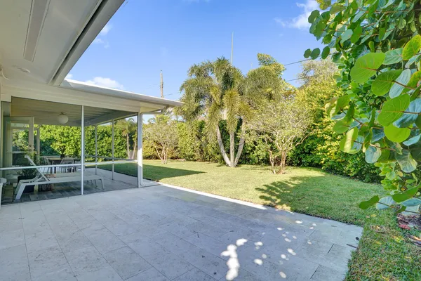 $4,100 | 1299 Southwest 9th Street, Boca Raton, FL 33486