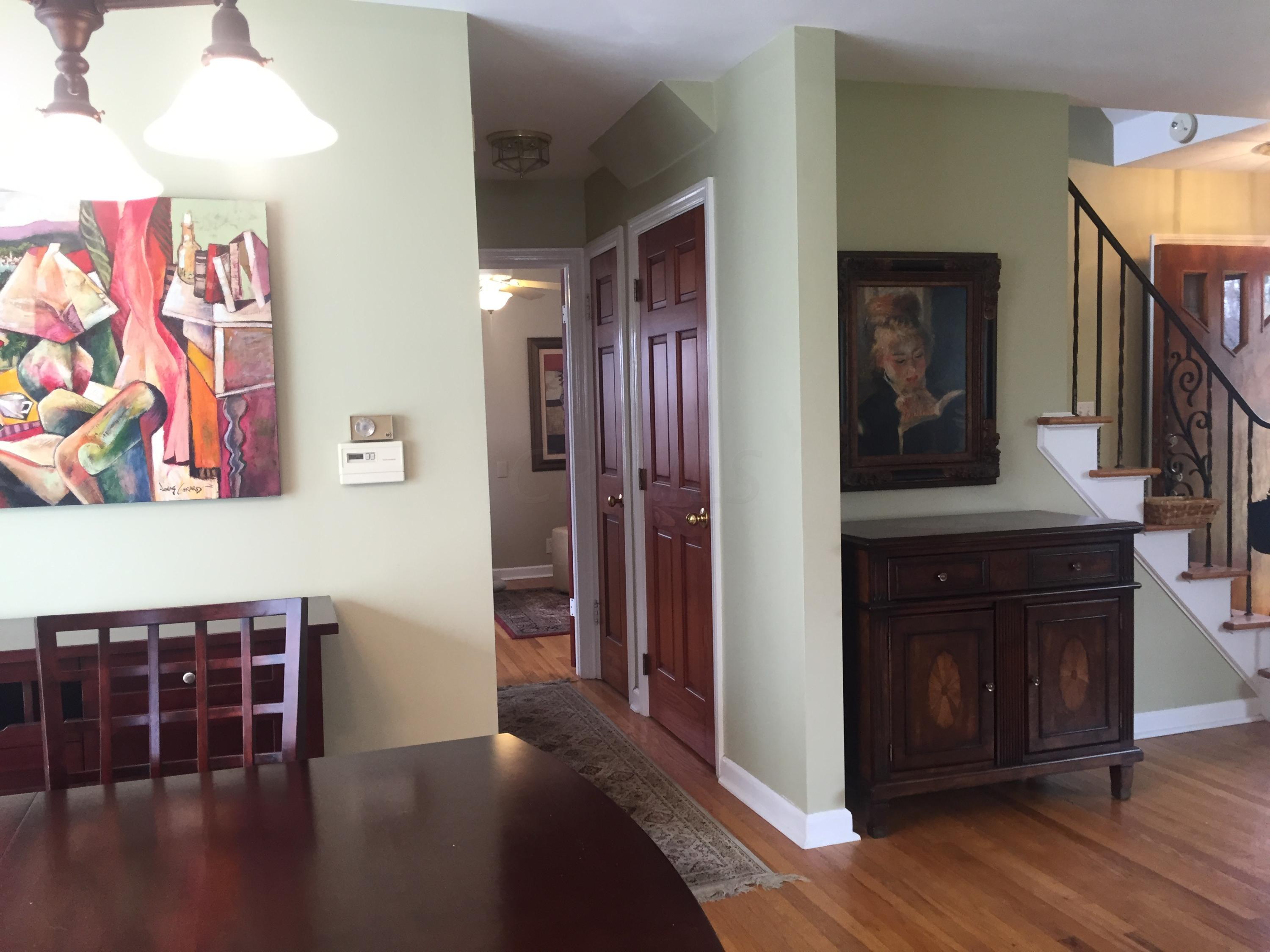 3845 Henderson Road Columbus, OH 43220 - Photo 14 of 34