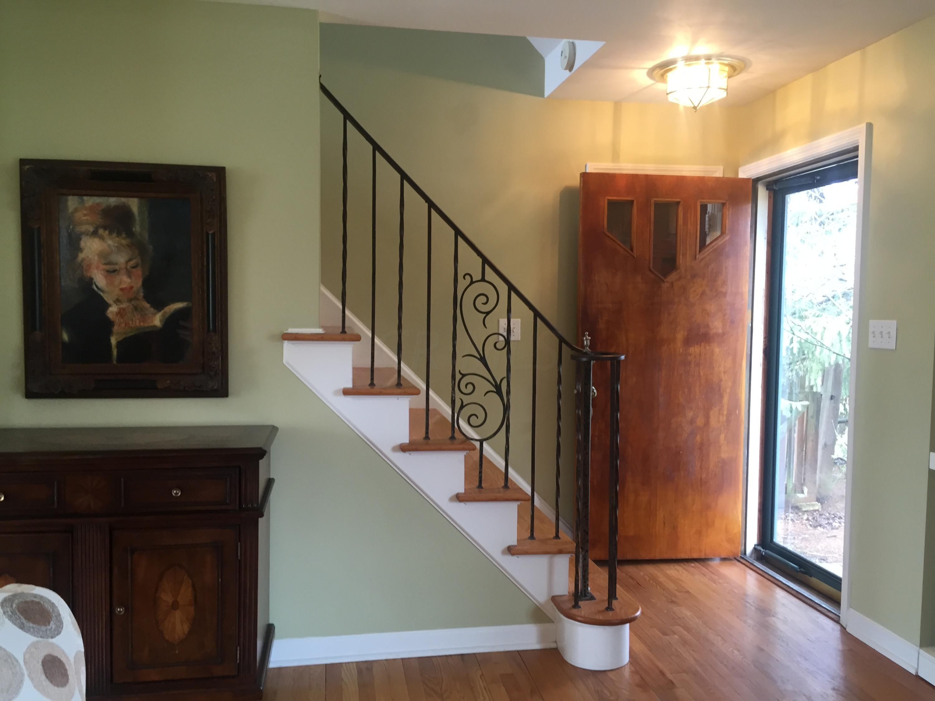3845 Henderson Road Columbus, OH 43220 - Photo 18 of 34