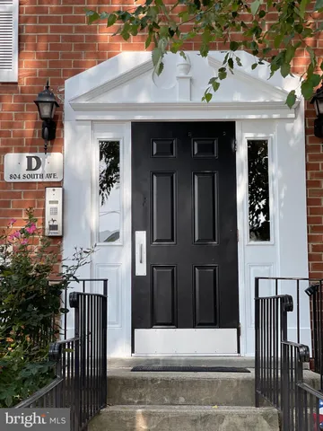 a view of entryway with a hall