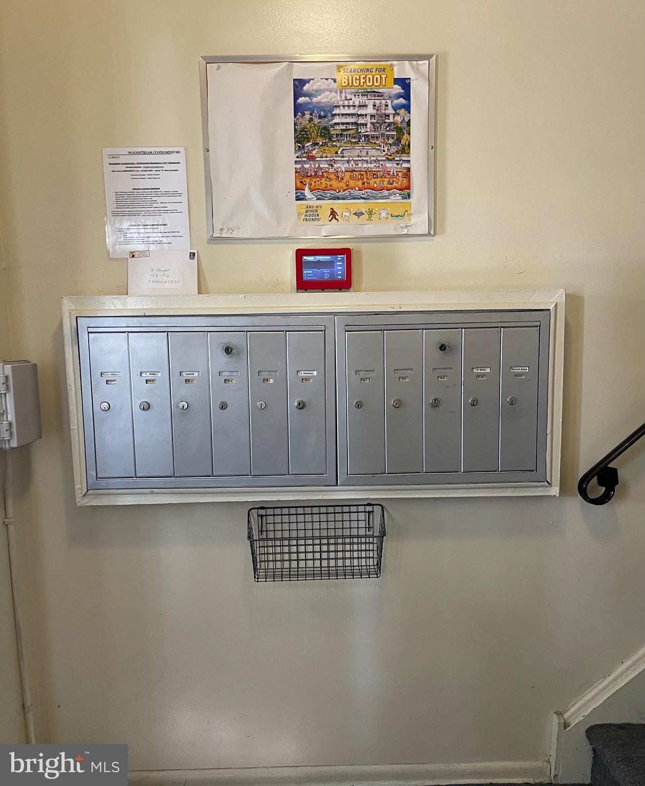 804 South Avenue, Unit D7 Secane, PA 19018 - Photo 28 of 33 a hallway with cabinet