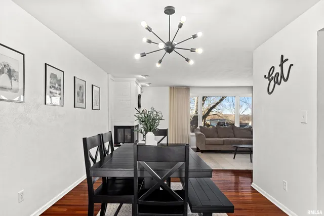 $244,900 | 6812 North Kimberly Drive, Peoria, IL 61614