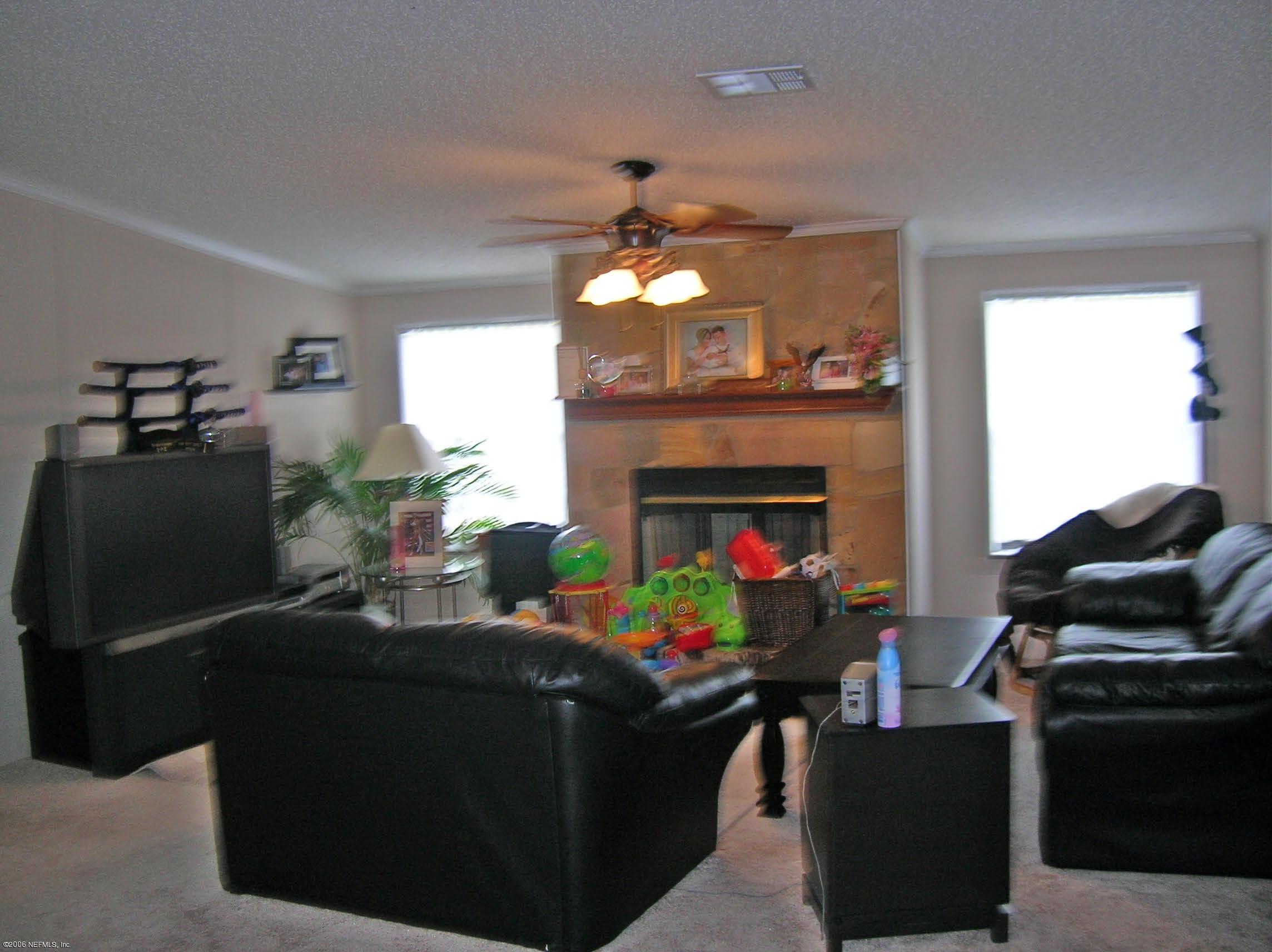 5125 Carter Spencer Road Middleburg, FL 32068 - Photo 6 of 8 Family Room