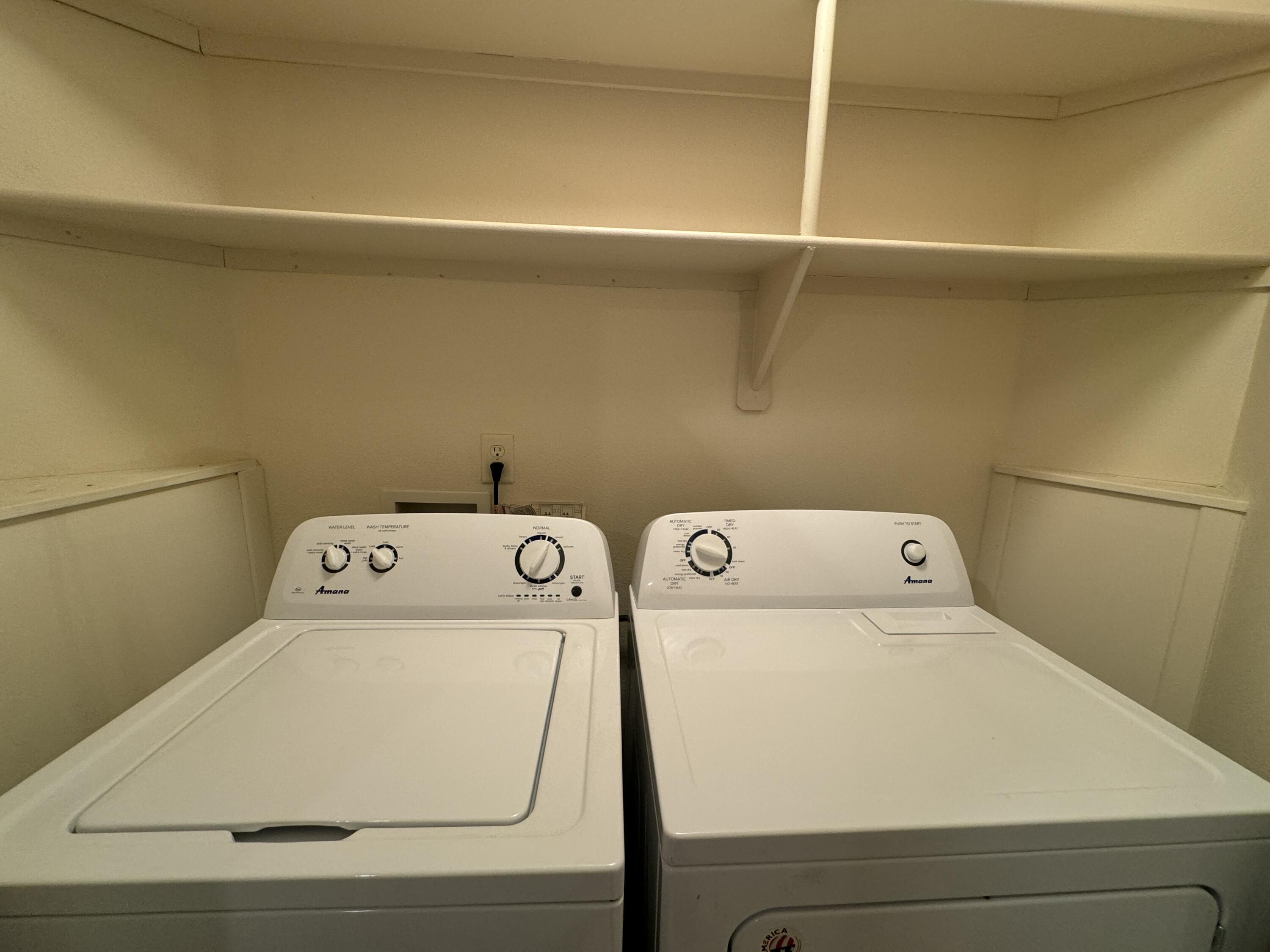 1385 Bully Choop Trail Redding, CA 96003 - Photo 22 of 36 Washer & Dryer Indoor