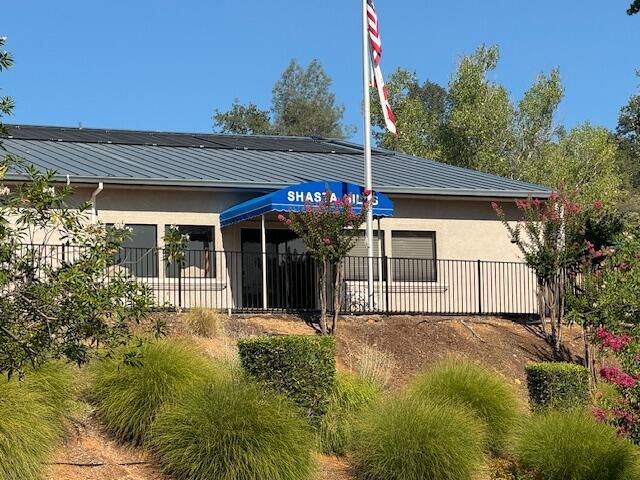 1385 Bully Choop Trail Redding, CA 96003 - Photo 31 of 36 Shasta Hills Club House entrance