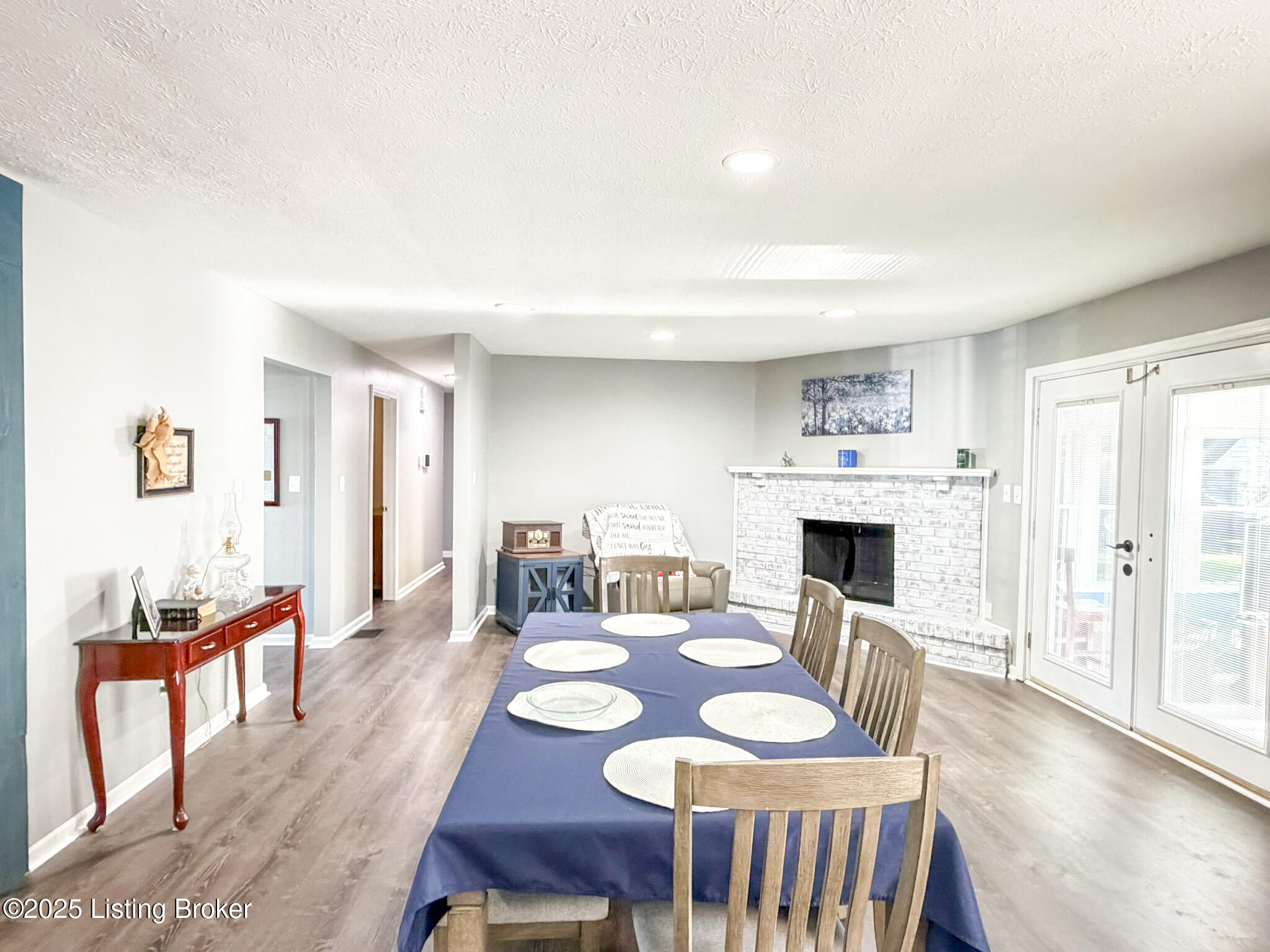 301 Foxtail Road Versailles, KY 40383 - Photo 11 of 38 Dining Area