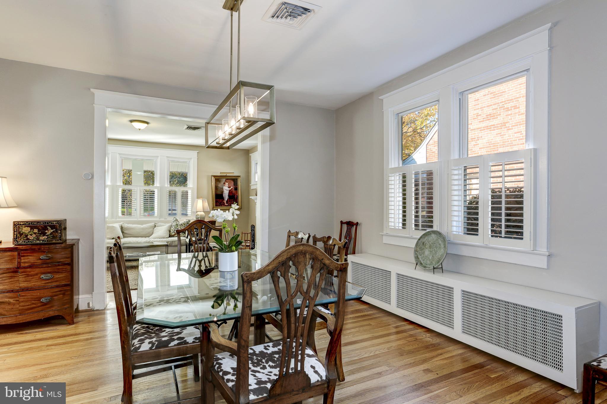1109 Russell Road Alexandria, VA 22301 - Photo 19 of 50 Dining room