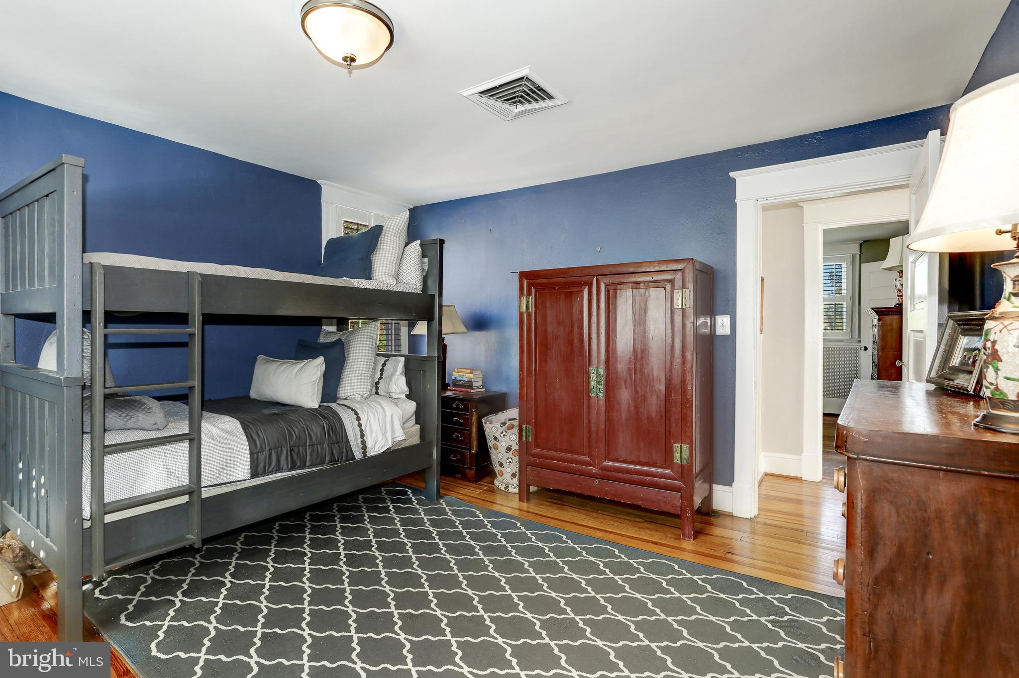 1109 Russell Road Alexandria, VA 22301 - Photo 35 of 50 Second bedroom