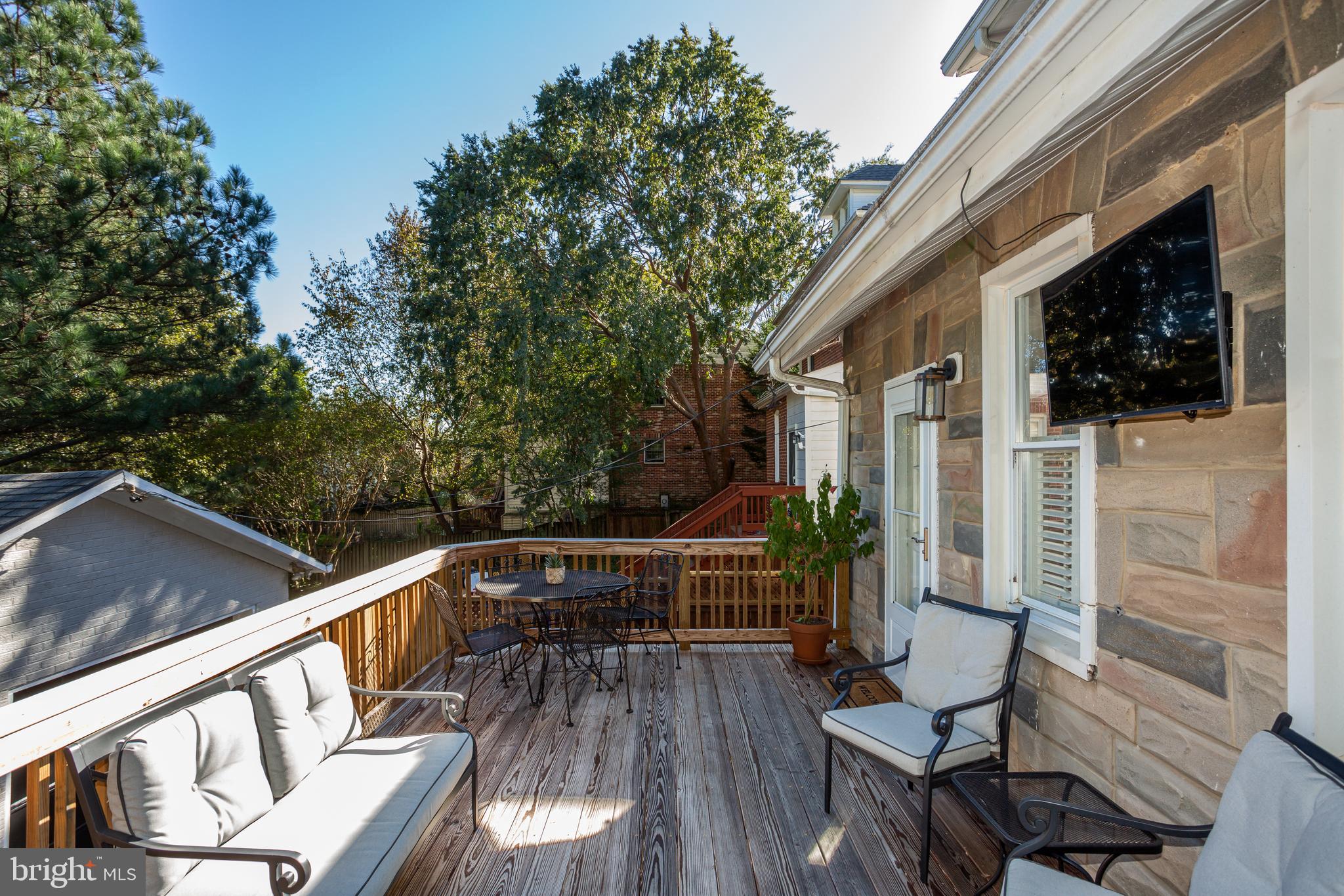 1109 Russell Road Alexandria, VA 22301 - Photo 42 of 50 New deck 2019