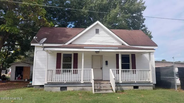 $110,000 | 206 South Ethel Street, Selma, NC 27576