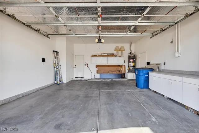 $2,750 | 3769 Erva Street, Las Vegas, NV 89147