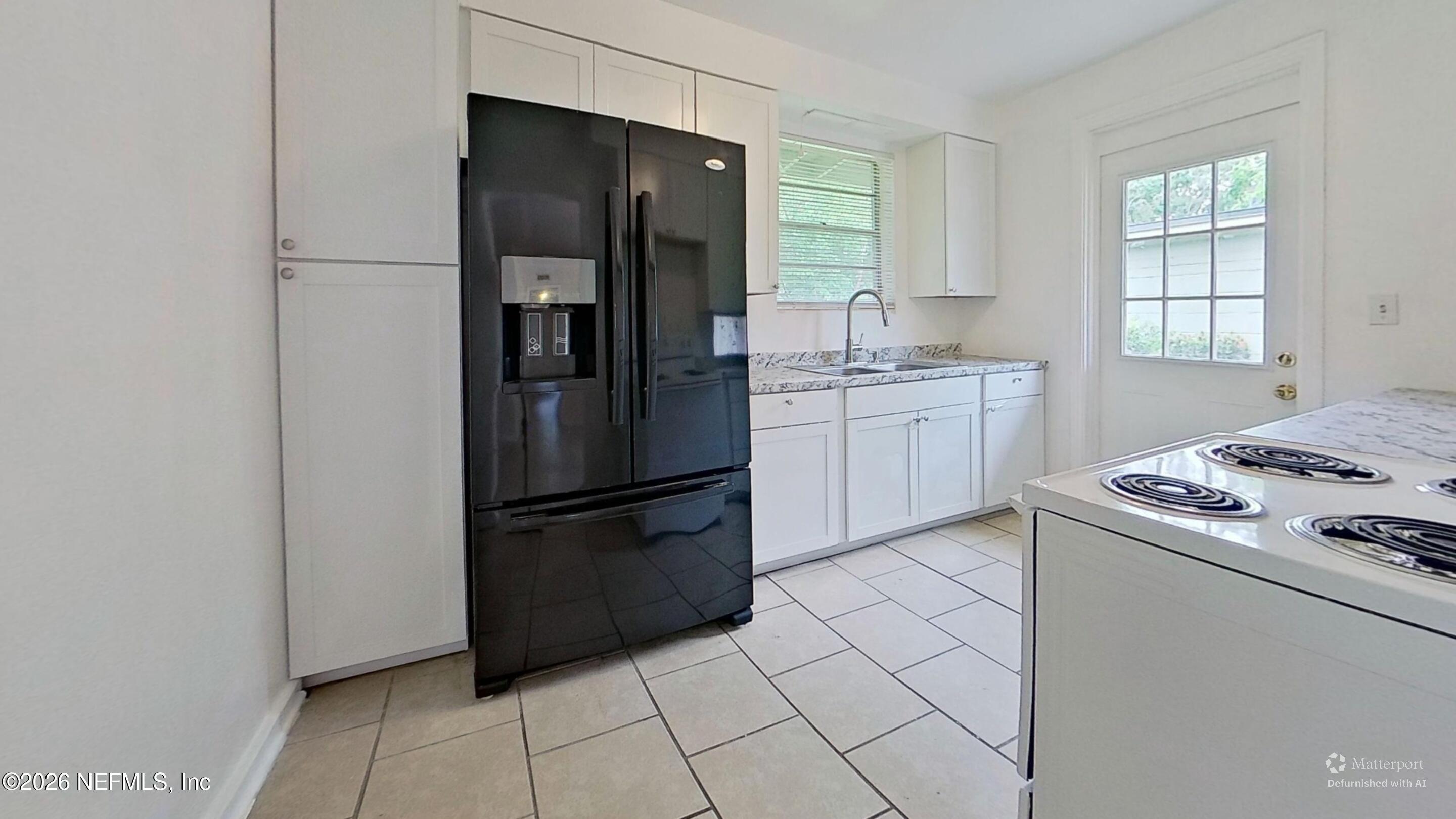 7104 Waikiki Road Jacksonville, FL 32216 - Photo 5 of 17 Kitchen-Defurnished(22)