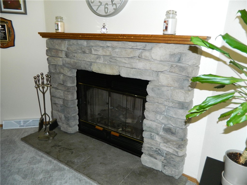 42 Liena Rose Way Coventry, RI 02816 - Photo 9 of 19