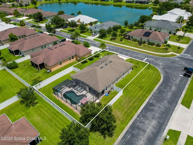 $429,900 | 220 Bellamy Trail, Sebastian, FL 32958