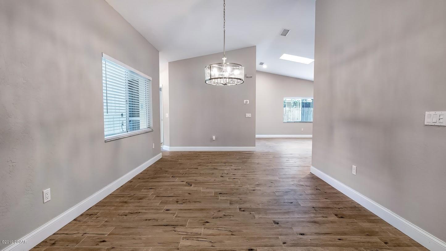 73 Glenview Avenue Ponce Inlet, FL 32127 - Photo 12 of 36 Dining room