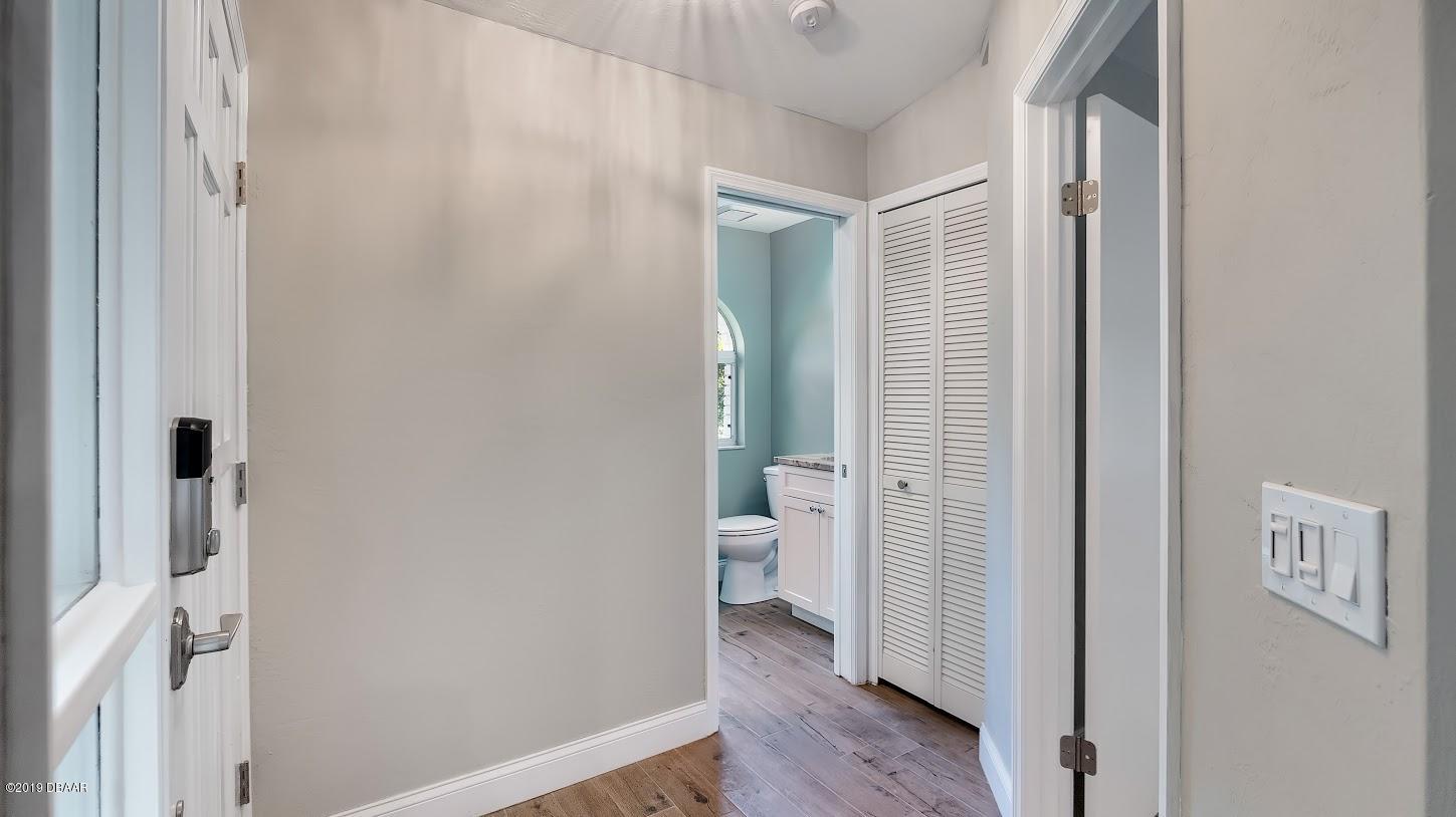 73 Glenview Avenue Ponce Inlet, FL 32127 - Photo 27 of 36 Guest Bath