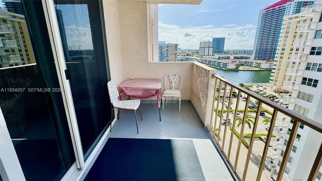 $2,193 | 1865 South Ocean Drive, Unit 11B, Hallandale Beach, FL 33009
