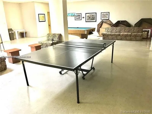 $2,193 | 1865 South Ocean Drive, Unit 11B, Hallandale Beach, FL 33009