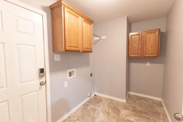 $300,000 | 5917 88th Place, Lubbock, TX 79424