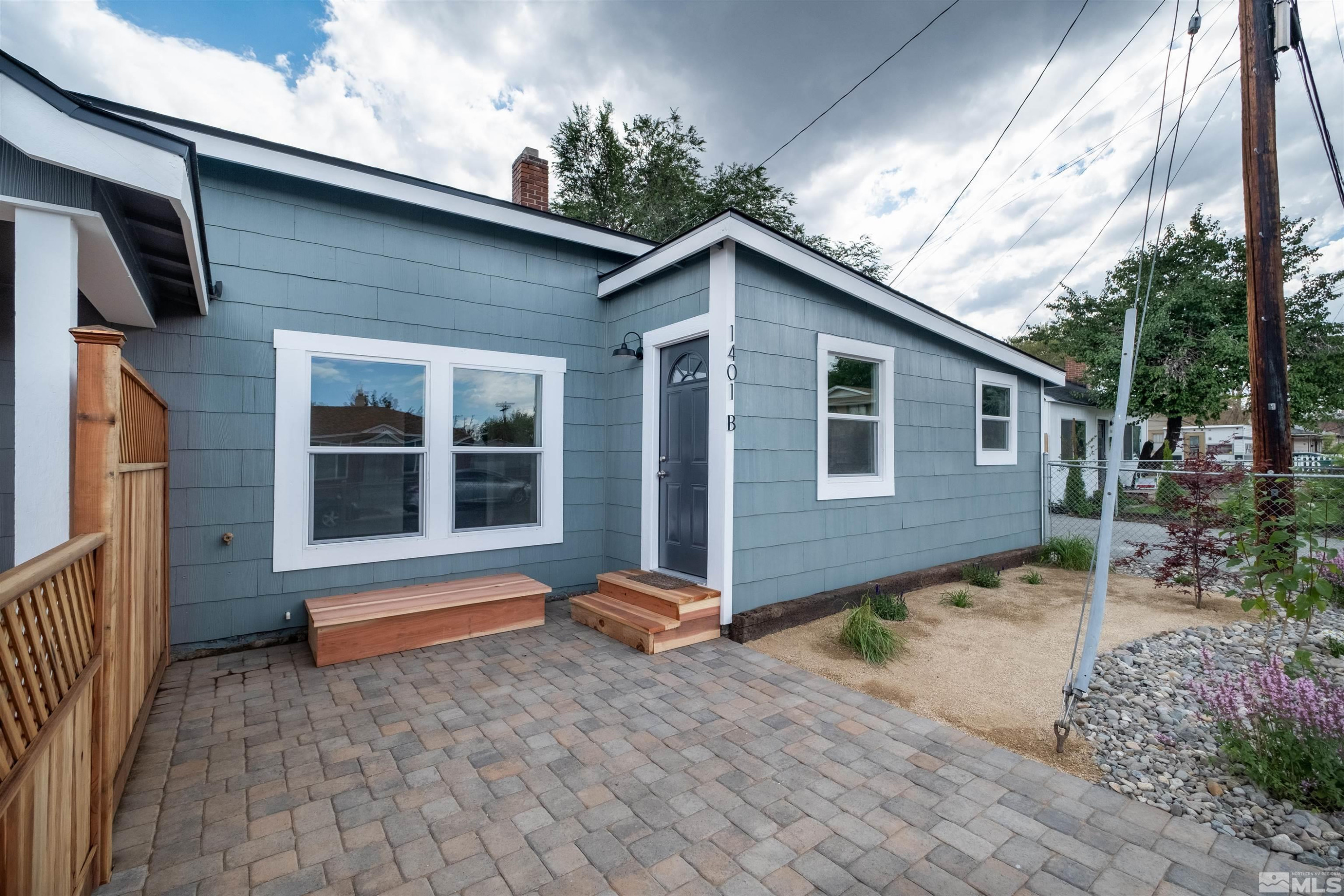 1401 Locust Street Reno, NV 89502 - Photo 7 of 29 a front view of a house with a yard