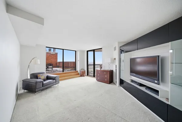 $499,900 | 2103 Harmon Cove Tower, Unit 2103, Secaucus, NJ 07094