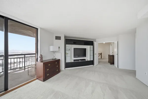 $499,900 | 2103 Harmon Cove Tower, Unit 2103, Secaucus, NJ 07094