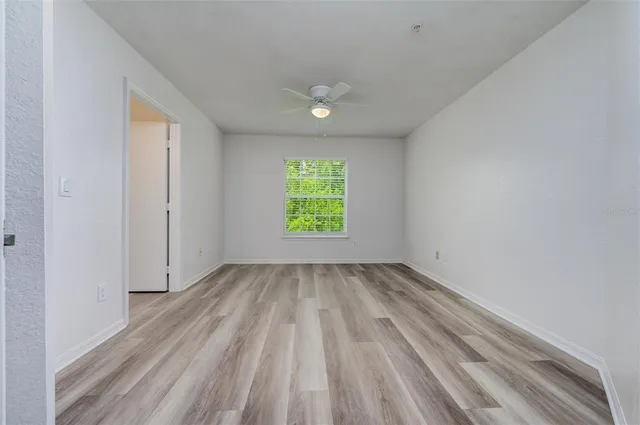 $240,000 | 18107 Peregrines Perch Place, Unit 212, Lutz, FL 33558