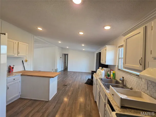 $250,000 | 15305 Texas Road, St. Robert, MO 65584