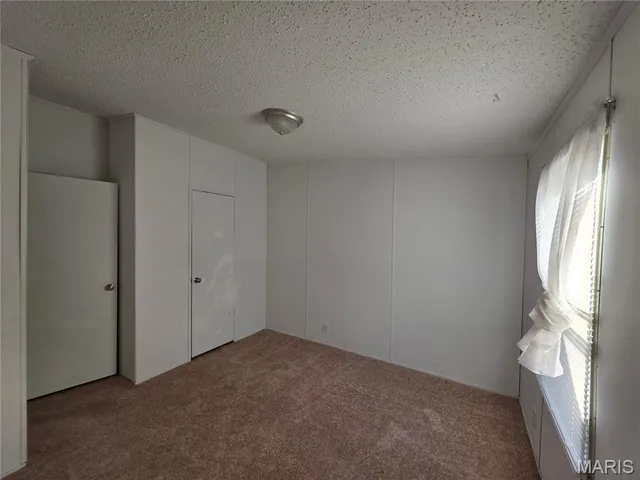 $250,000 | 15305 Texas Road, St. Robert, MO 65584