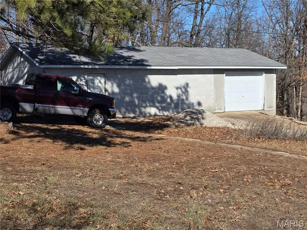 $250,000 | 15305 Texas Road, St. Robert, MO 65584