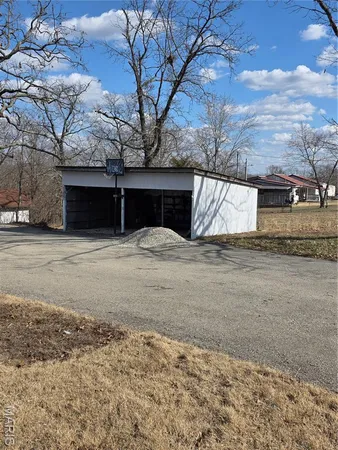 $250,000 | 15305 Texas Road, St. Robert, MO 65584