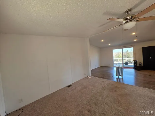 $250,000 | 15305 Texas Road, St. Robert, MO 65584