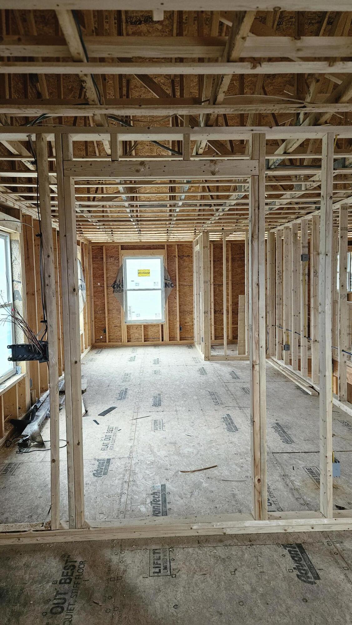 401 North Buckfield Road Buckfield, ME 04220 - Photo 13 of 23 20260422_161204