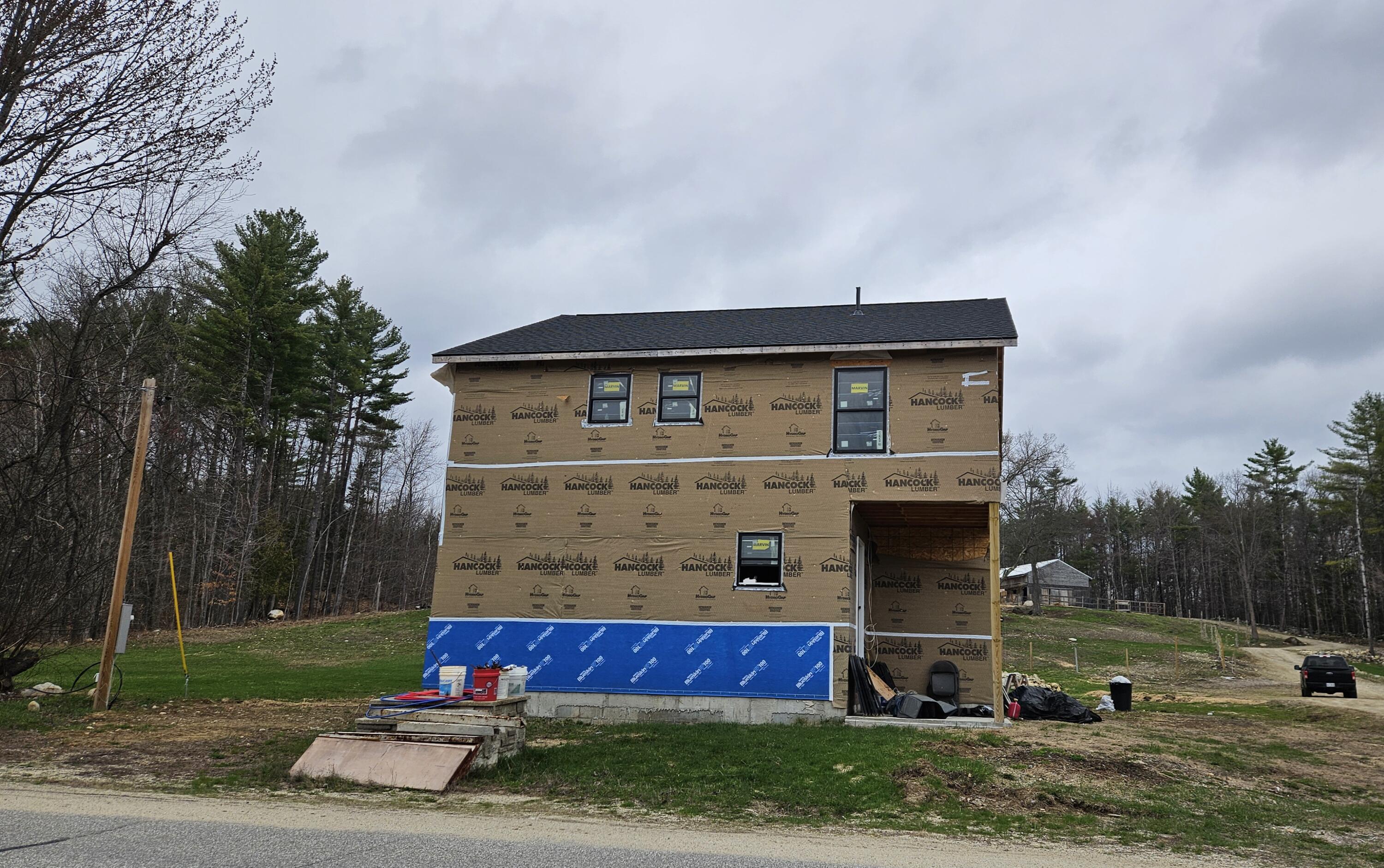 401 North Buckfield Road Buckfield, ME 04220 - Photo 3 of 23 20260422_161732